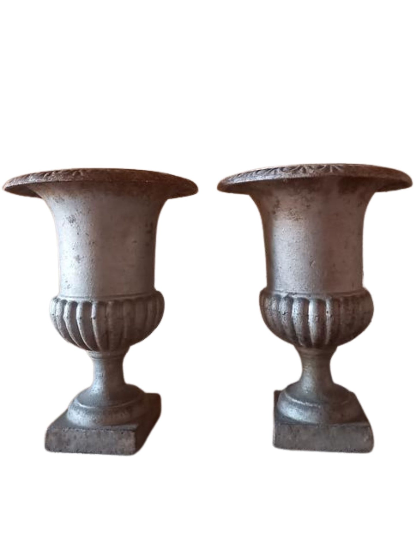 Small medici vases 13.5" (n)