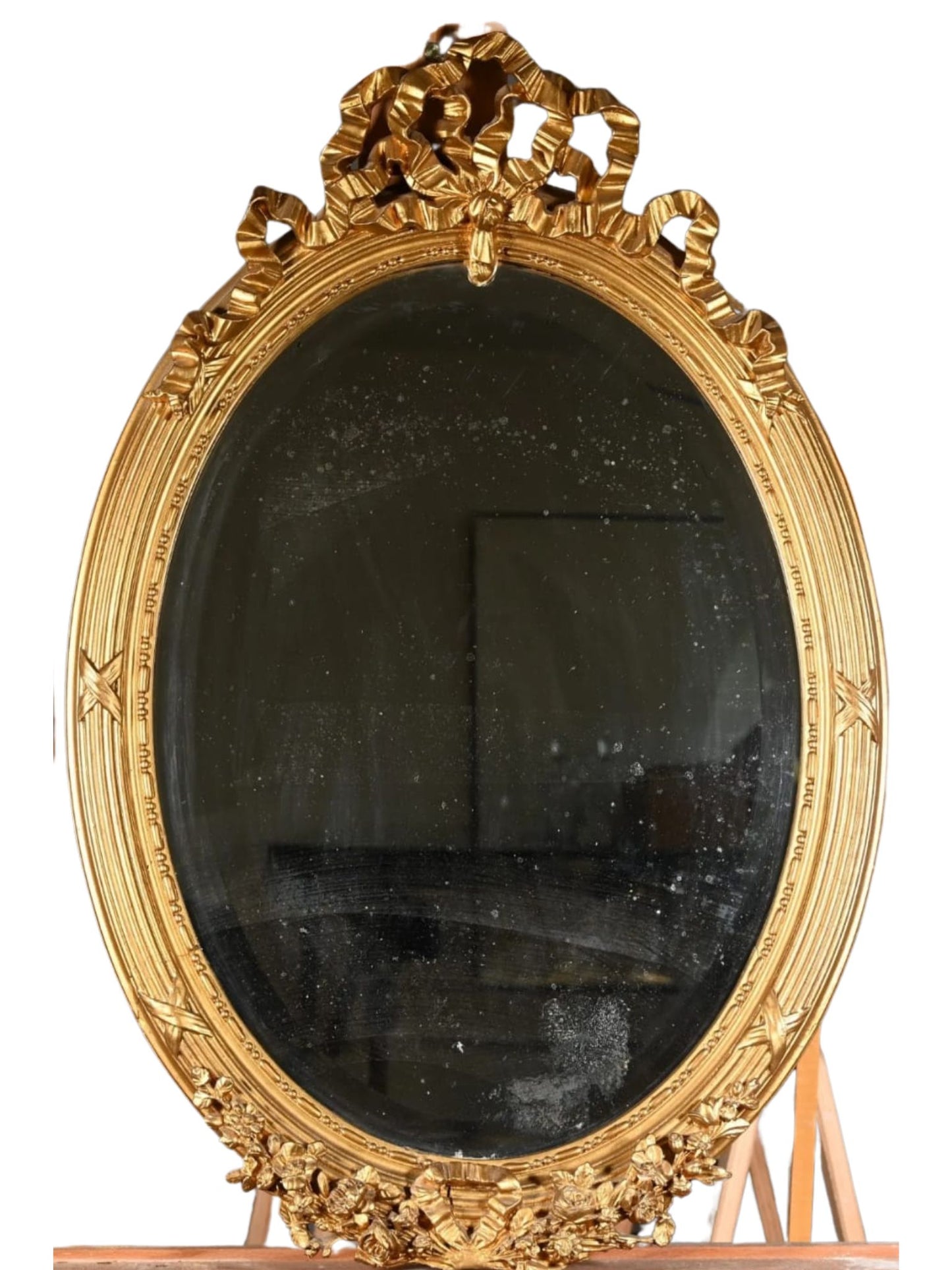 Oval mirror