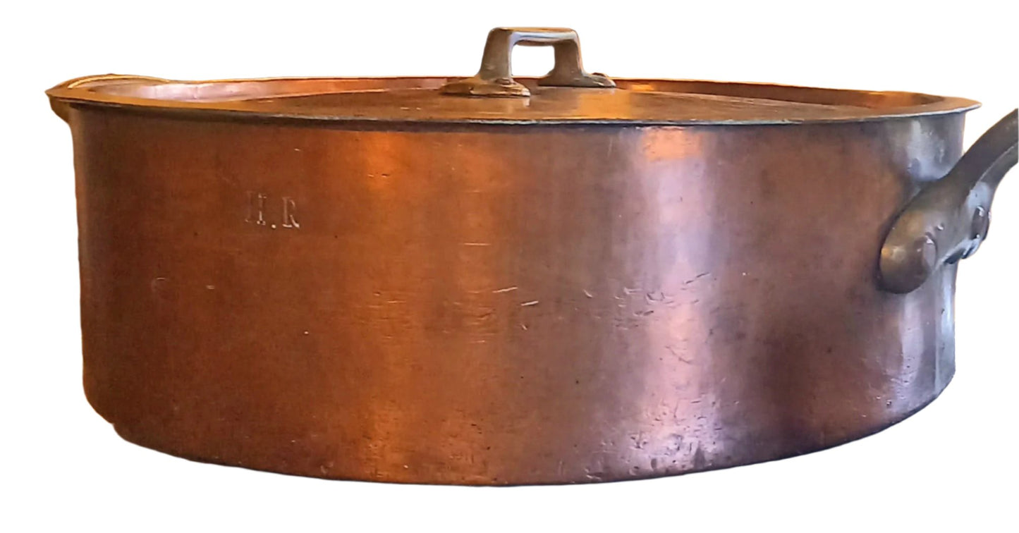 French 19th Century copper pot